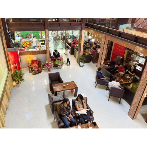 Không gian quán cà phê Nối