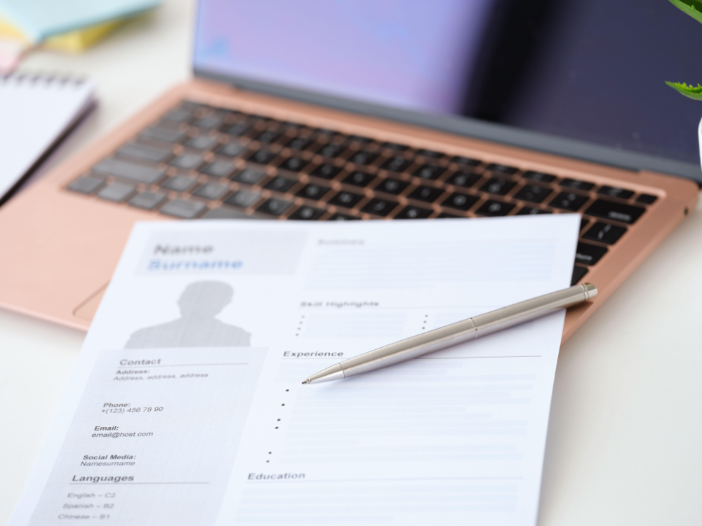 Website không còn để học lý thuyết, mà để THỰC HÀNH