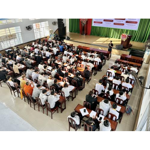 Đồng hành phát triển nguồn nhân lực trẻ