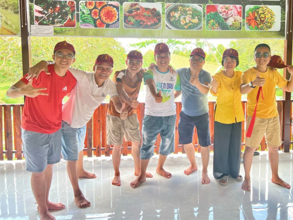 Hành trình gắn kết – Kết nối từ trái tim