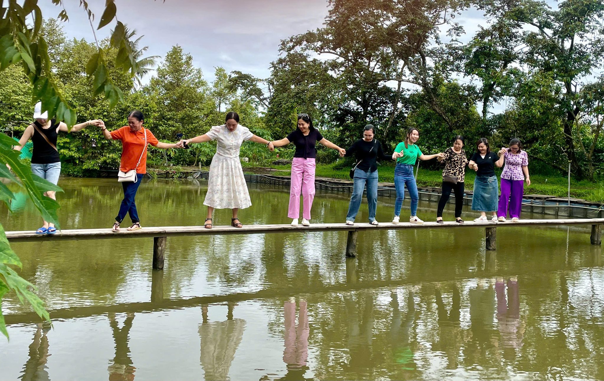 Trải nghiệm dân gian – Gắn kết bằng tiếng cười