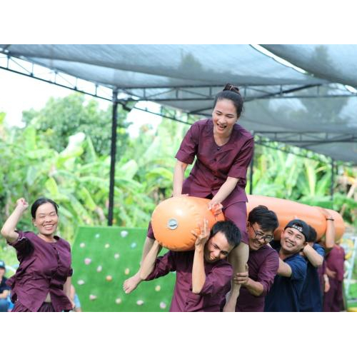 3. Team building đầy kết nối cùng các trò chơi dân gian hấp dẫn