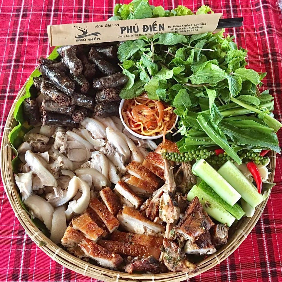 Top 5 Món Nên Thử Khi Đến Phú Điền – Hương Vị Miền Tây Giữa Lòng Thiên Nhiên