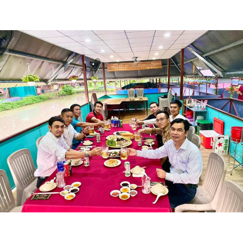 Trải nghiệm câu cá và thưởng thức hải sản