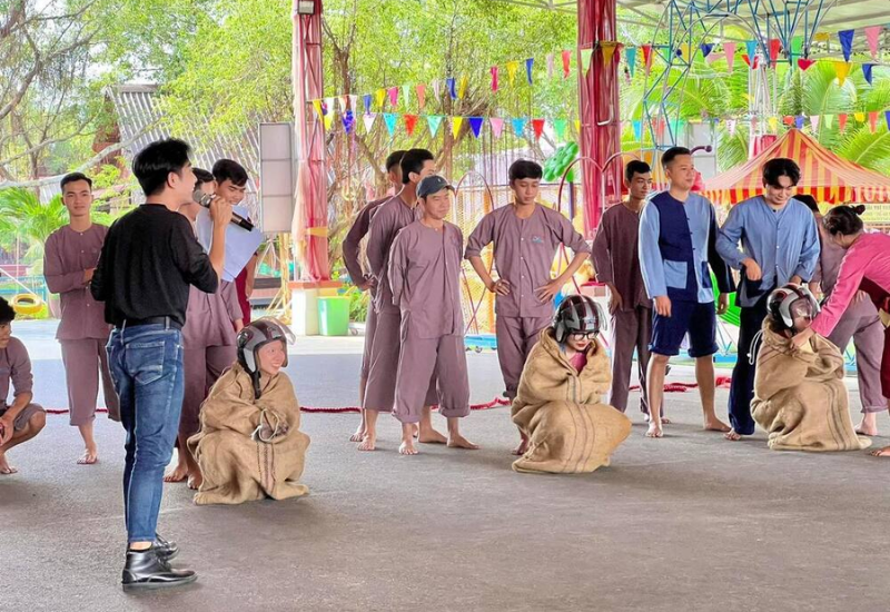 4. Phát triển thể chất