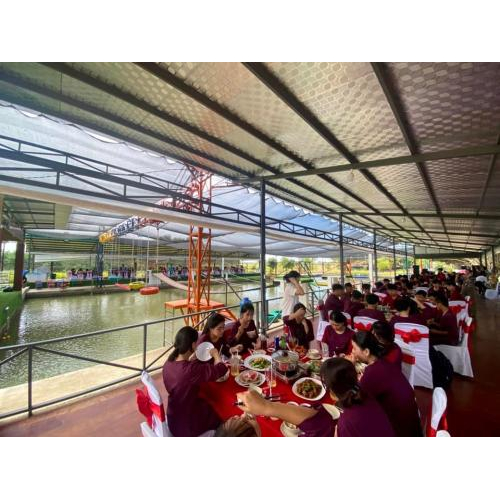 Cơ sở ăn uống tiện nghi, thuận tiện cho đoàn đông