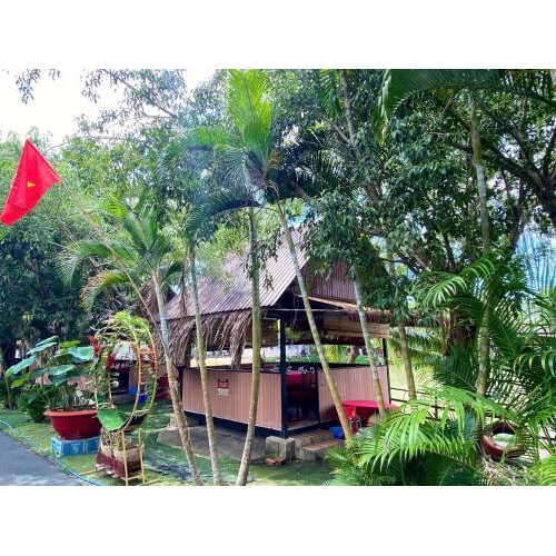 Hồn quê không nằm ở hình thức bề ngoài