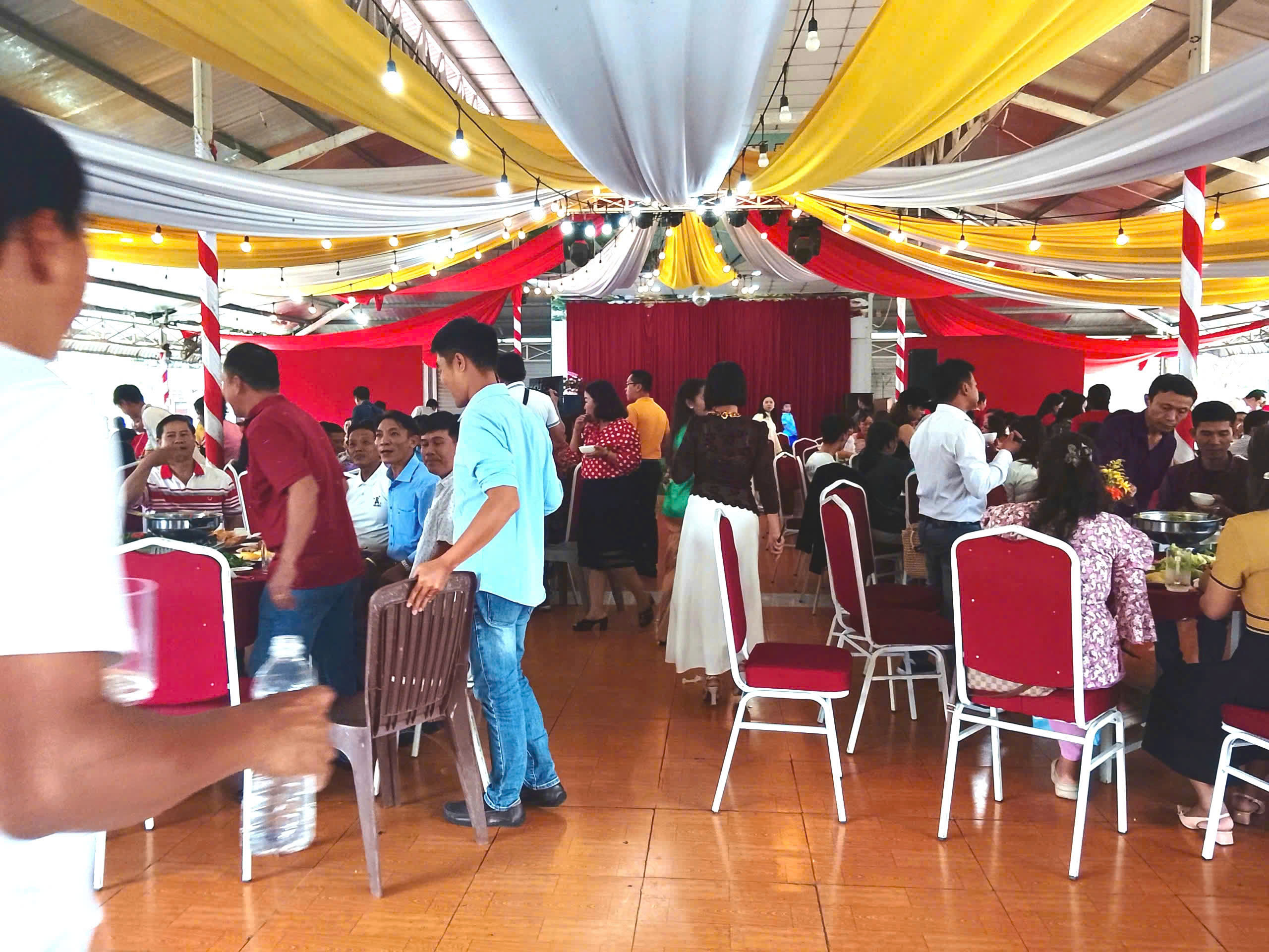 Tinh thần đồng đội thể hiện qua từng món ăn