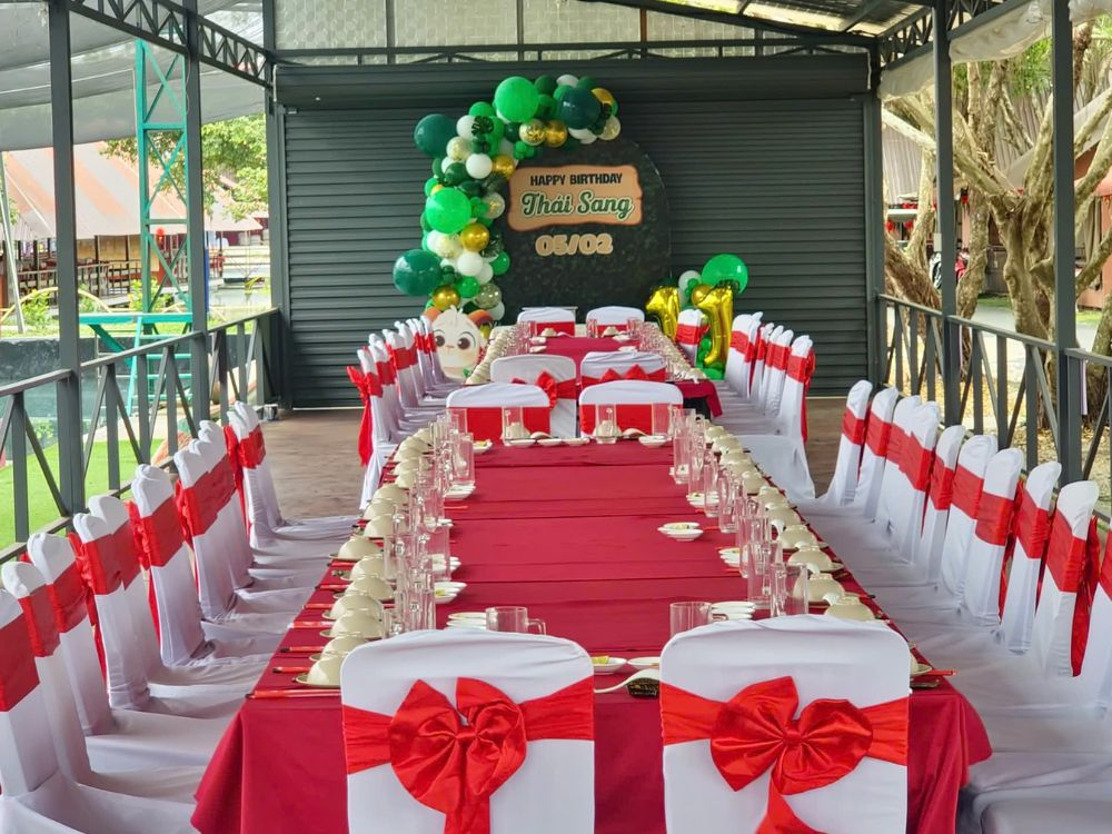 Xác định quy mô và concept trước khi đặt tiệc