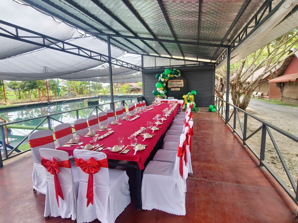 Đặt lịch sớm để giữ không gian đẹp