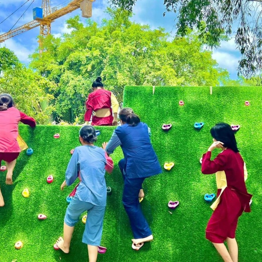 Vì Sao Gia Đình Nên Chọn Du Lịch Sinh Thái Thay Vì Trung Tâm Thương Mại?