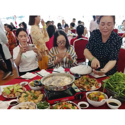 Tinh thần đồng đội thể hiện qua từng món ăn