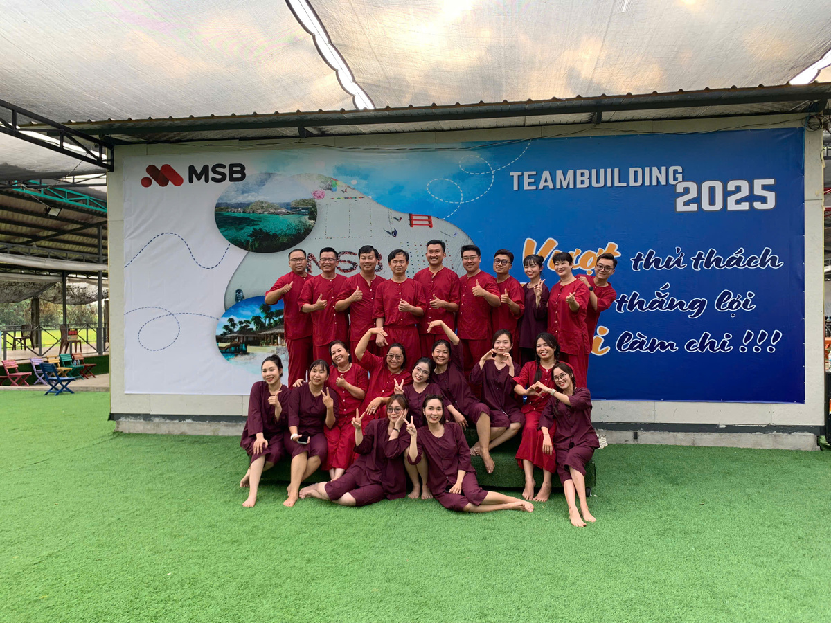 Tham gia các hoạt động teambuilding