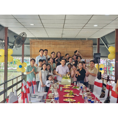 Thực đơn phong phú, phù hợp cho tiệc gia đình