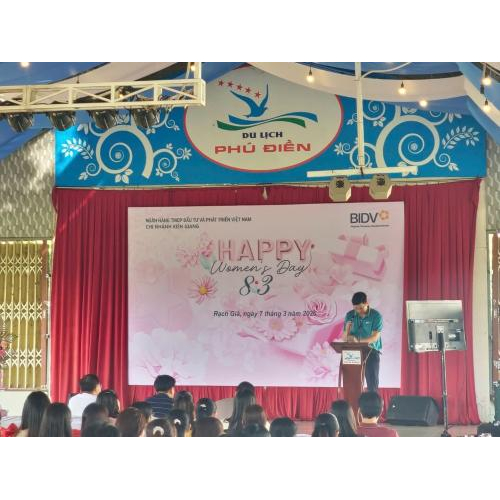 Ý nghĩa tôn vinh và gắn kết tập thể