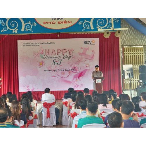 Ý nghĩa tôn vinh và gắn kết tập thể