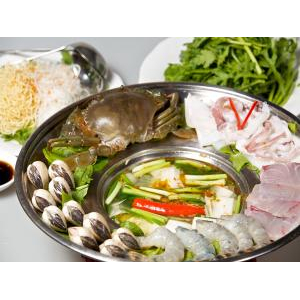 Album các món lẩu của nhà hàng Ngự Uyển