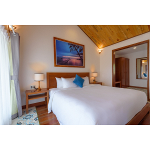 Biệt thự nhìn ra vườn – double