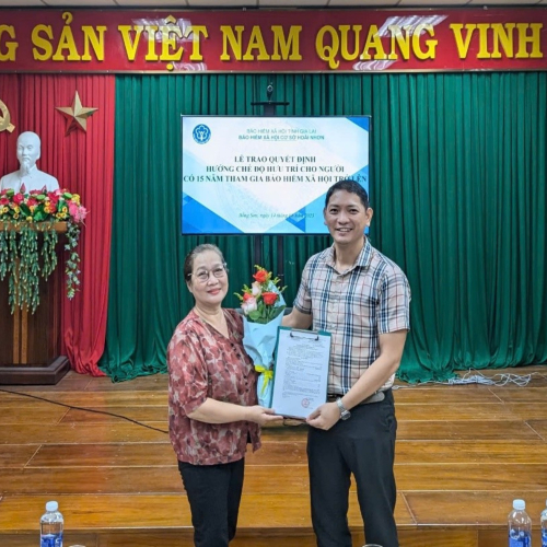 Niềm Vui Khi Có Lương Hưu Theo Chính Sách Mới