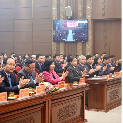 Hà Nội Tiên Phong Áp Dụng 8 Ứng Dụng Chuyển Đổi Số Dùng Chung 3 Cấp Trong Toàn Hệ Thống Chính Trị