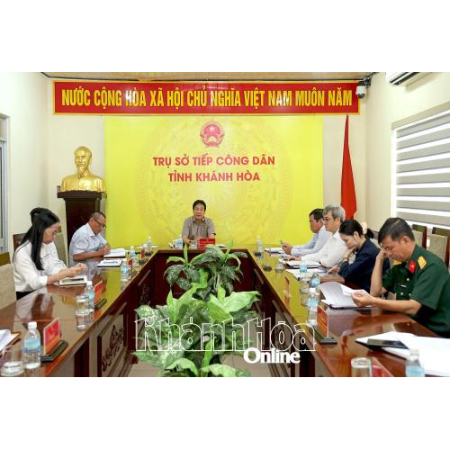 Phó Chủ tịch UBND tỉnh Nguyễn Long Biên tiếp công dân định kỳ tháng 8