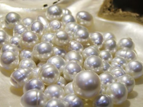 Ngọc trai thiên nhiên