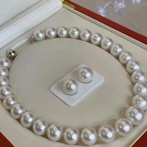 Ngọc Trai Thật – Giả: Câu Chuyện Không Chỉ Của Giá Trị, Mà Còn Của Sự Hiểu Biết