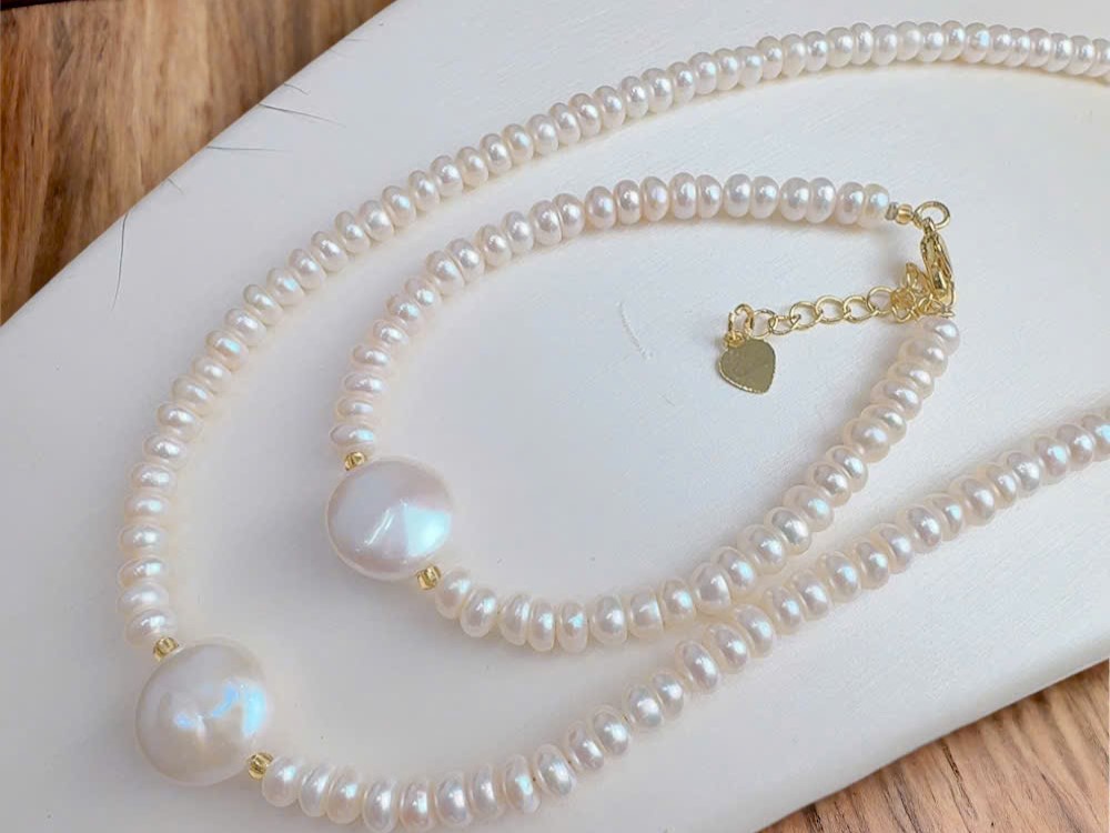 Trang sức ngọc trai cho phụ nữ trung niên