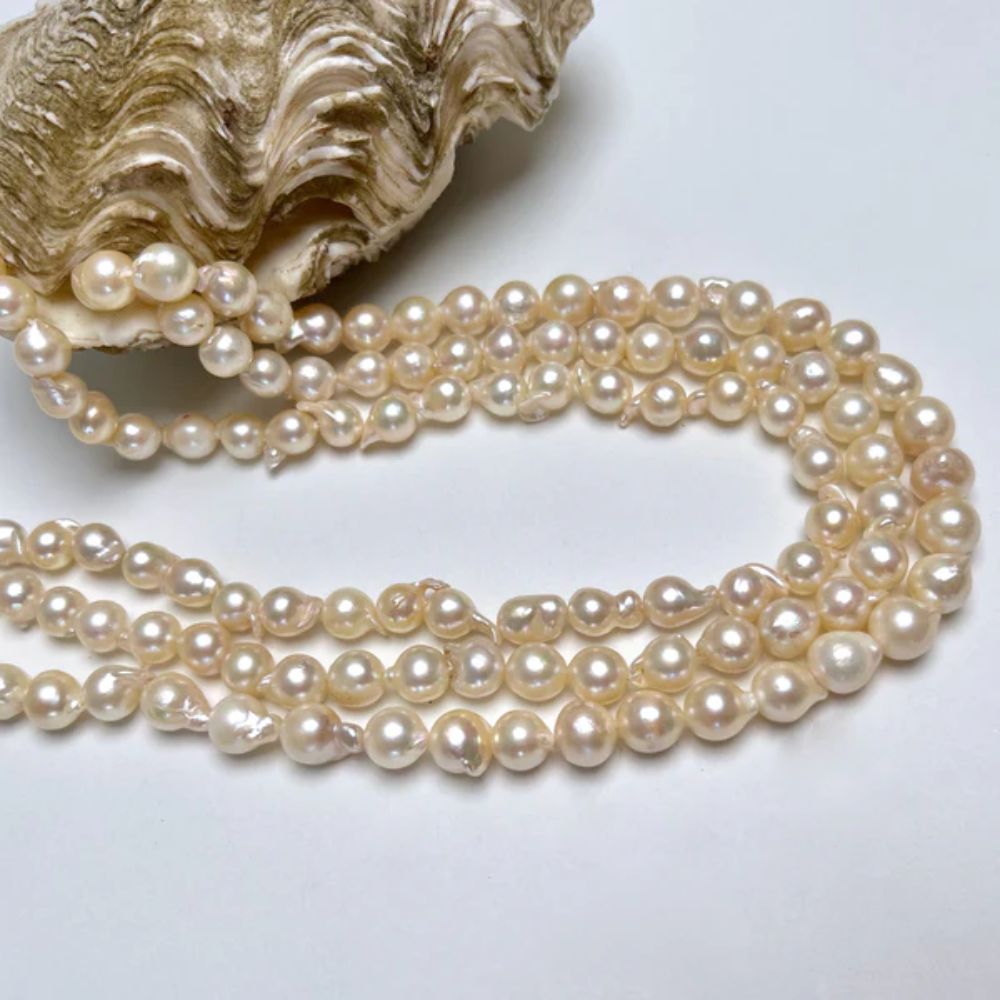 Akoya Phù Hợp Với Phong Cách Tối Giản Hay Cổ Điển?