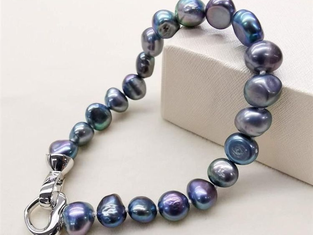 Tác động tâm lý từ vẻ đẹp tự nhiên, dịu mắt của ngọc