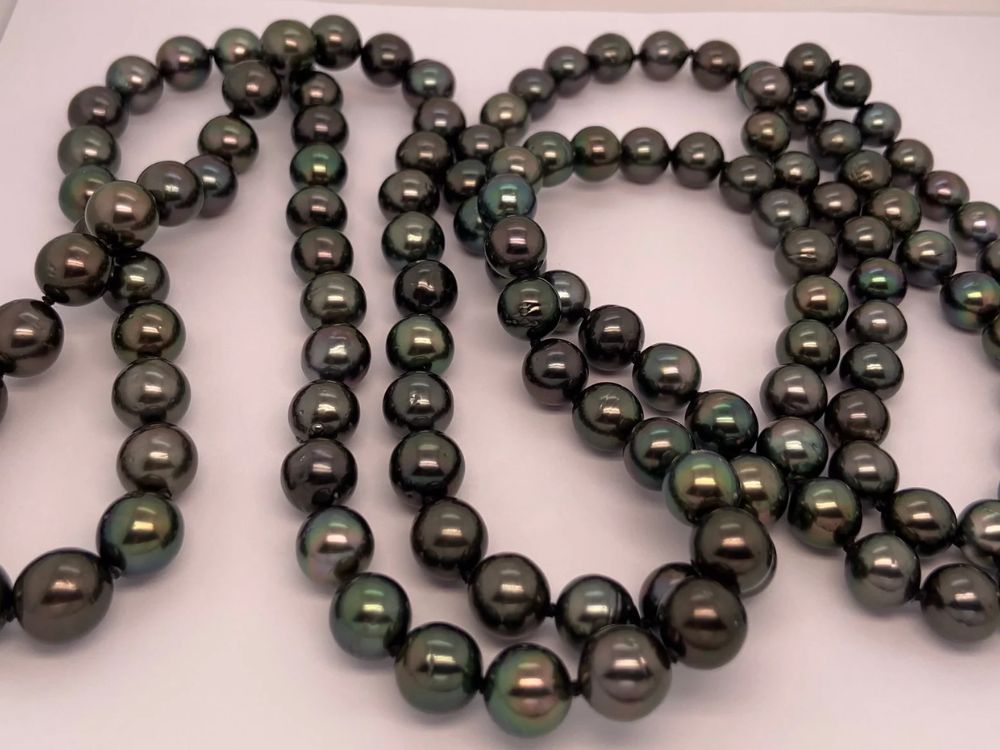 Vẻ đẹp màu sắc và độ ánh không thể sao chép