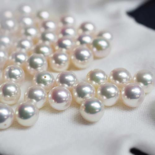 Vì Sao Bông Tai Ngọc Trai Luôn Là Biểu Tượng Của Sự Thanh Lịch?