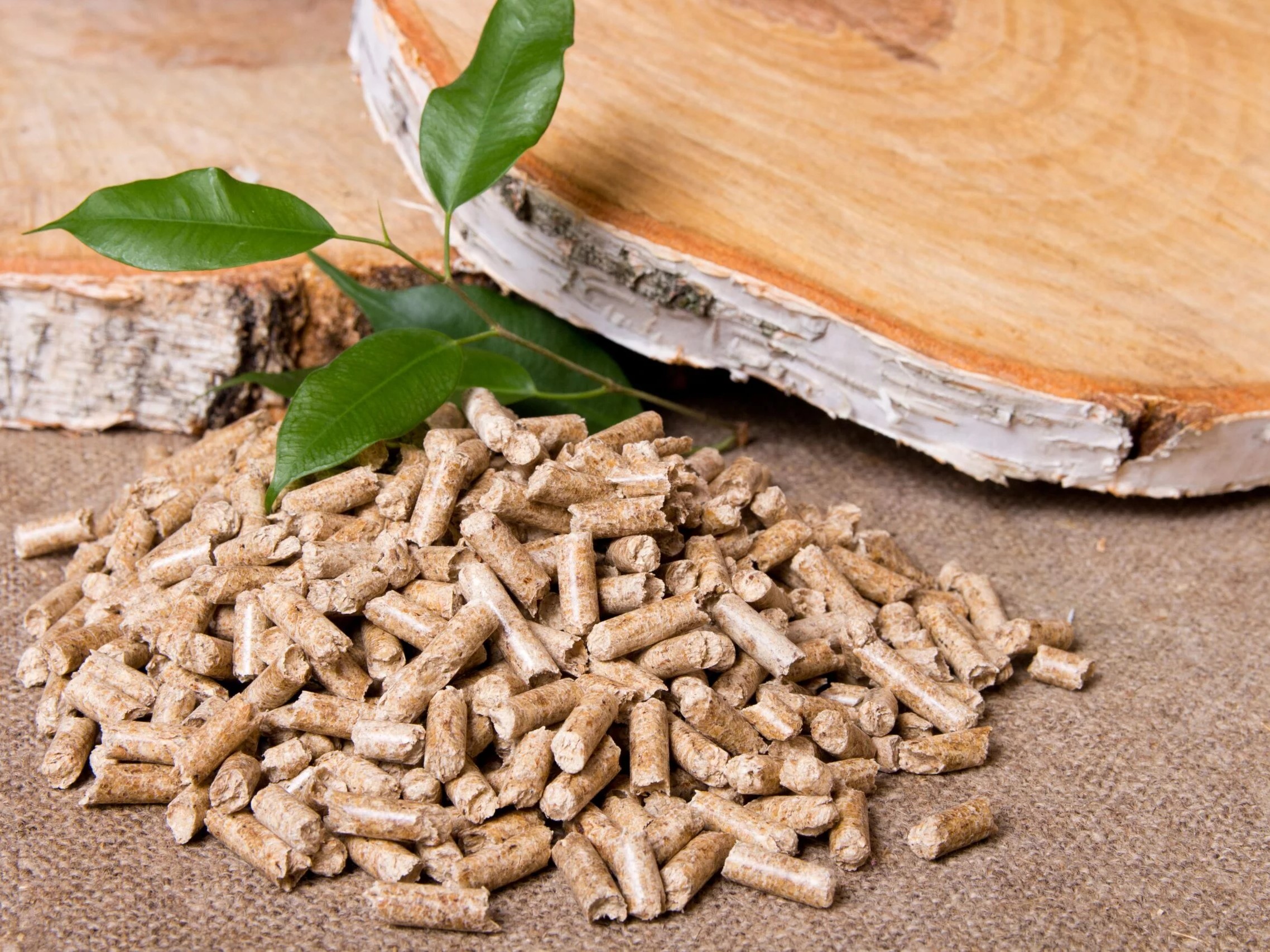 Lò xuất hiện nhiều khói đen