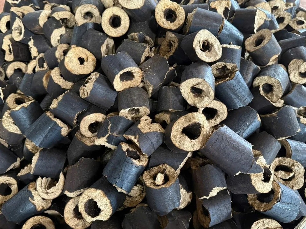 Khói từ củi trấu có ảnh hưởng sức khỏe không?