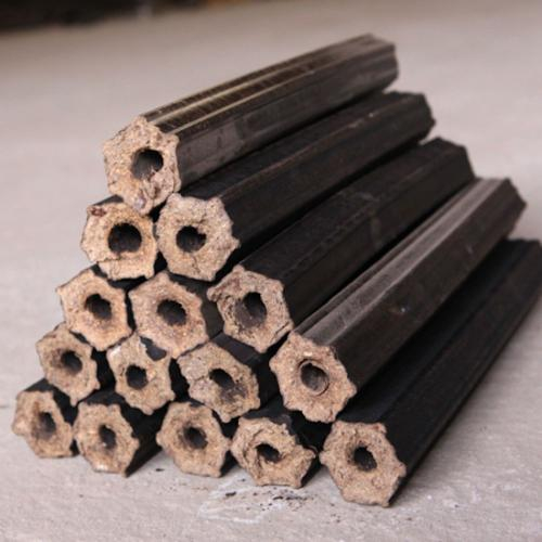 Độ Ẩm Ảnh Hưởng Thế Nào Đến Chất Lượng Củi Trấu?