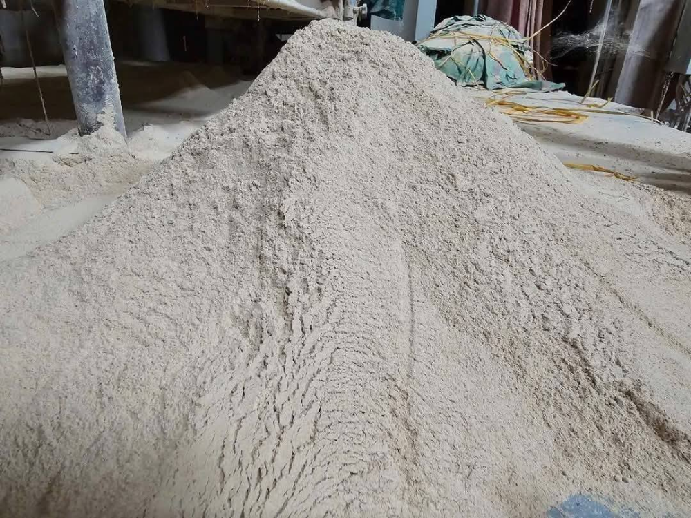 Nguồn nguyên liệu dồi dào và giá thành thấp