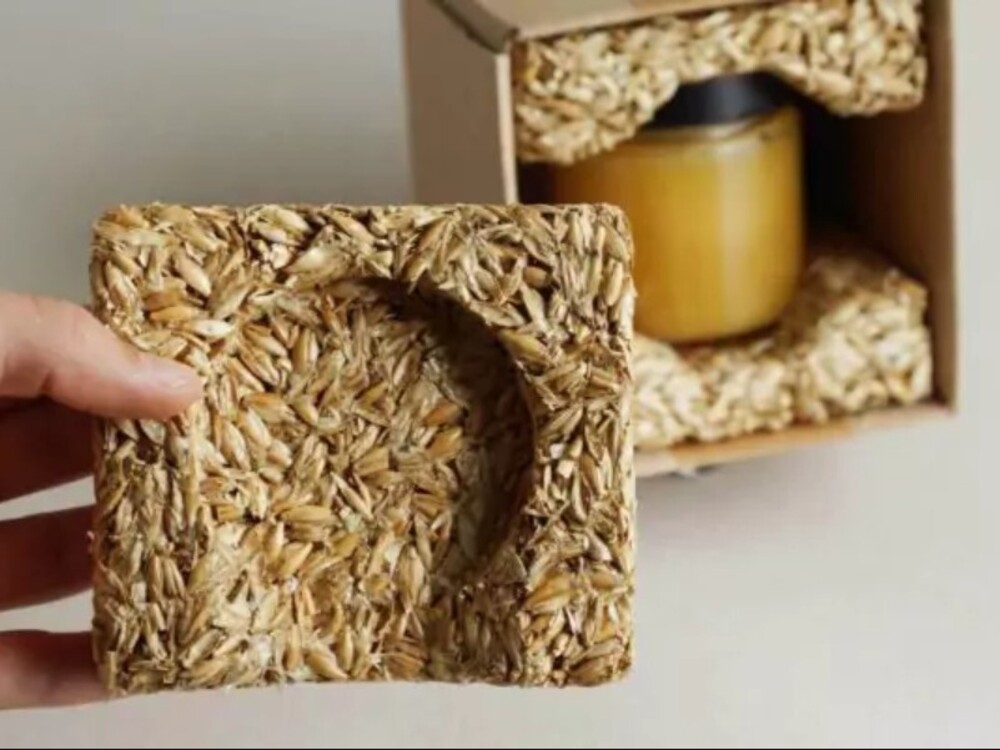 10. Sản phẩm thủ công từ trấu