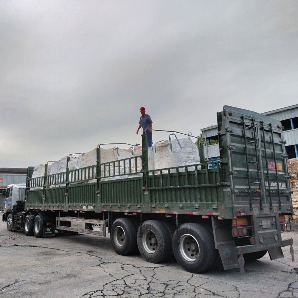 Vì Sao Trấu Rất Nhẹ Nhưng Lại Khó Vận Chuyển?