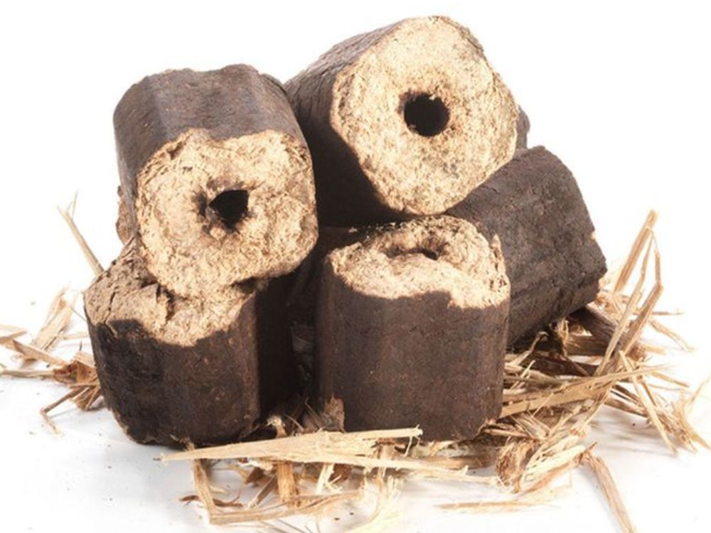 Củi trấu – Giải pháp tận dụng phụ phẩm nông nghiệp hiệu quả