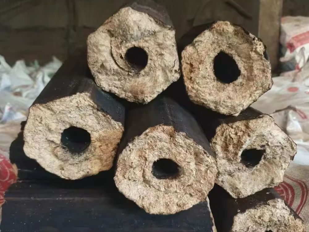 Vì sao củi trấu được xem là nguồn năng lượng sạch tiềm năng?