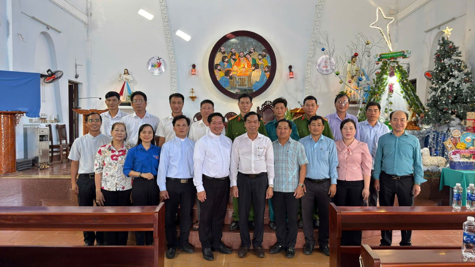 Chúc mừng Lễ Giáng sinh năm 2025 Giáo họ Hòn Tre