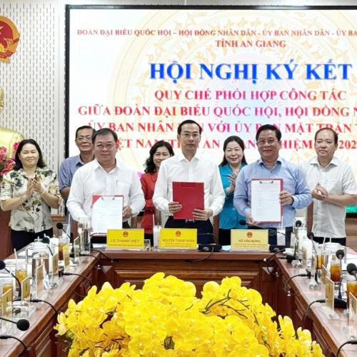 Ký Kết Quy Chế Phối Hợp: Tăng Cường Sức Mạnh Khối Đại Đoàn Kết Tại An Giang