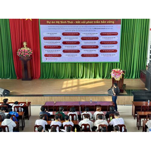 Hệ sinh thái công nghệ và môi trường thực chiến từ Hiền Nhân Group