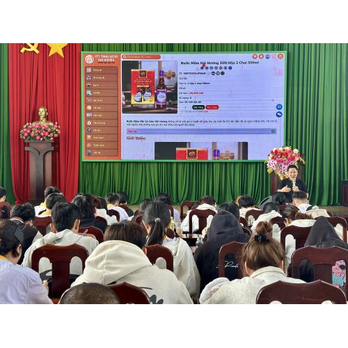 Cầu nối giữa doanh nghiệp và sinh viên