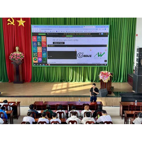 Hệ sinh thái công nghệ và môi trường thực chiến từ Hiền Nhân Group