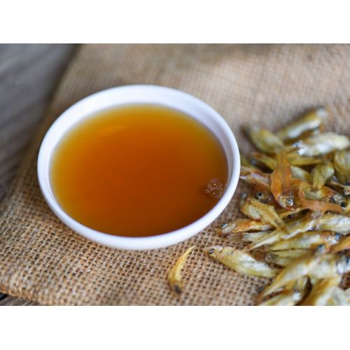 Vai Trò Của Nước Mắm Truyền Thống Trong Bữa Cơm Gia Đình Việt