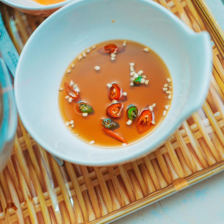 5 Dấu Hiệu Để Chọn Nước Mắm Sạch Có Thể Bạn Chưa Biết