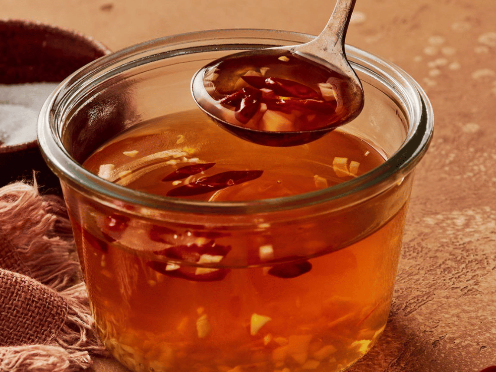 Nghệ thuật làm nước mắm truyền thống