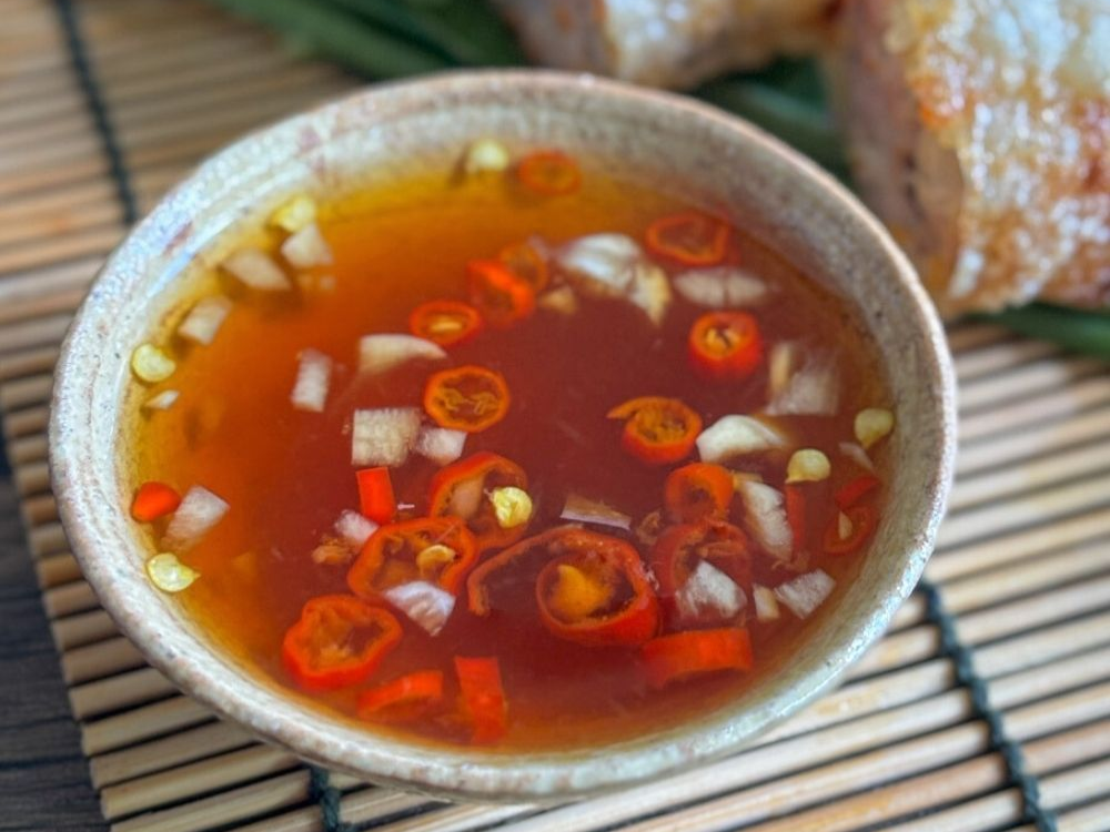 Gắn liền với bữa cơm gia đình Việt