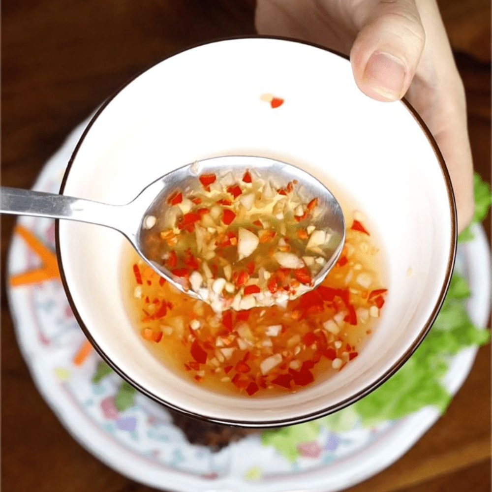 Nước Mắm Để Lâu Có Bị Hỏng Không? Sự Thật Nhiều Người Chưa Biết